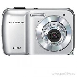 Fotoaparat-Olympus-T-10-srebrni-i-torbica